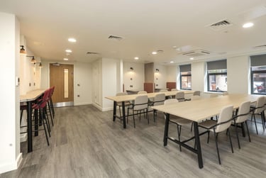 1 bed studio, Park Cross Street, City Centre, Leeds, LS12QJ - Image 5